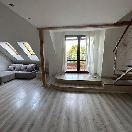 Apartament Aesthetic Tychy Εξωτερικό φωτογραφία