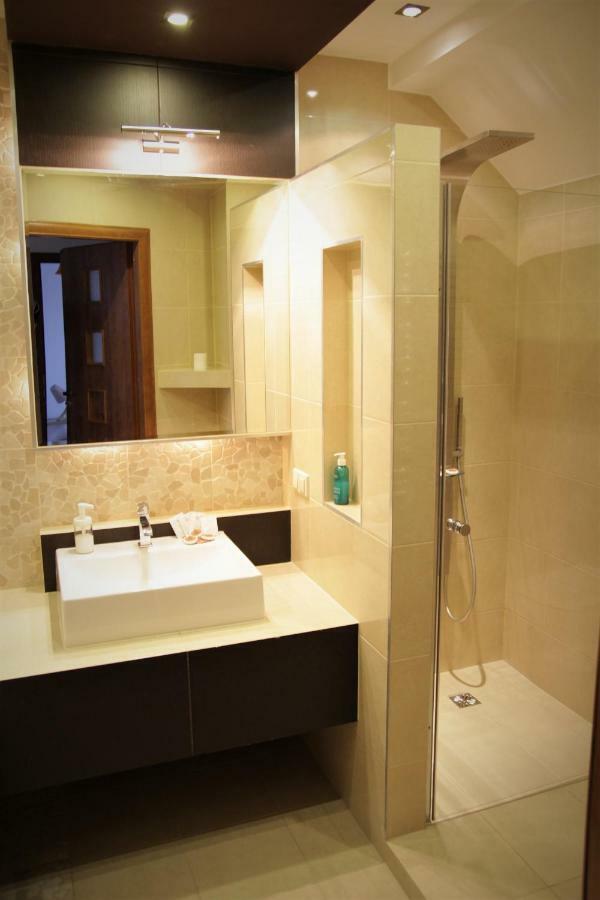 Apartament Aesthetic Tychy Εξωτερικό φωτογραφία
